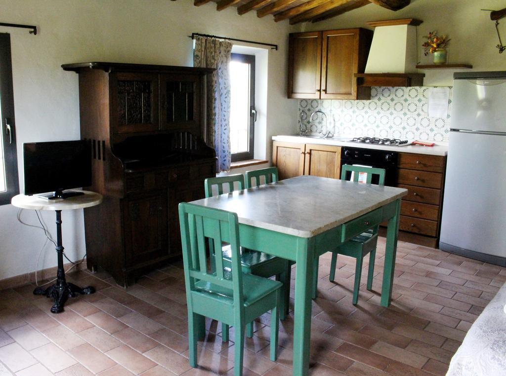 Agriturismo La Grotta Di Montecchino 시에나 외부 사진