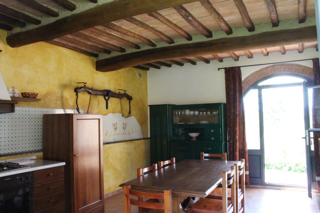 Agriturismo La Grotta Di Montecchino 시에나 외부 사진