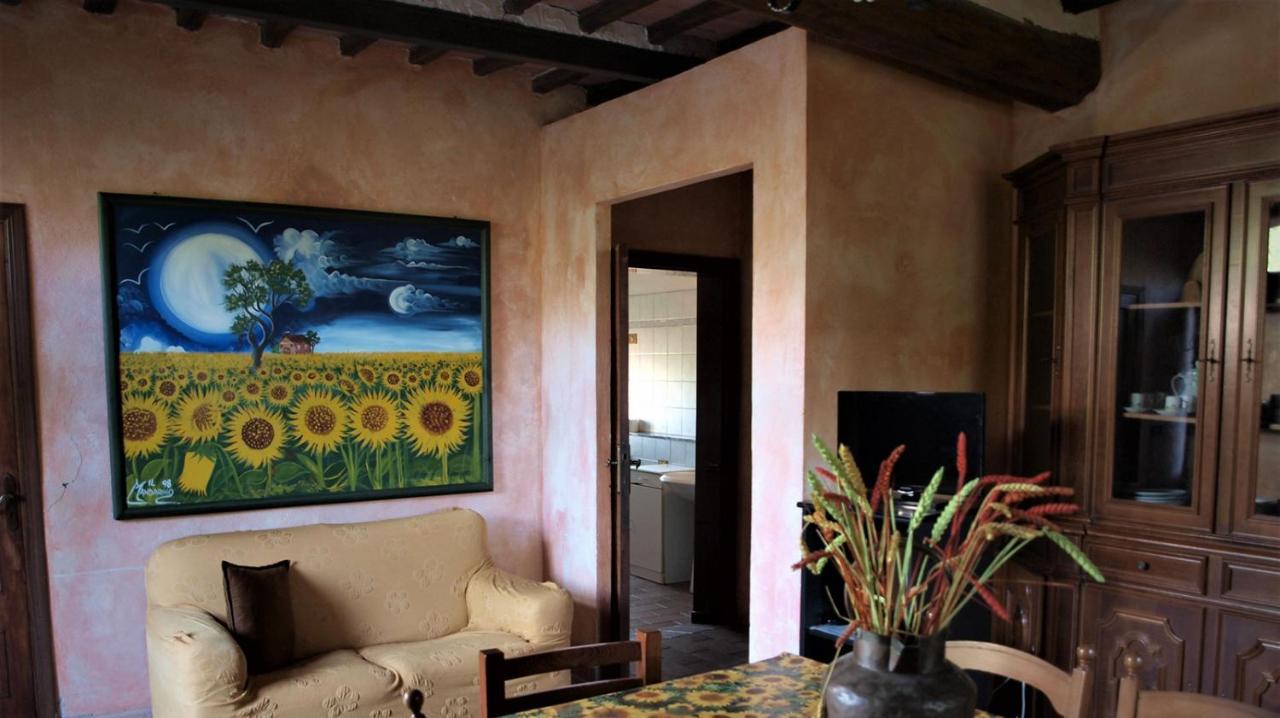 Agriturismo La Grotta Di Montecchino 시에나 외부 사진